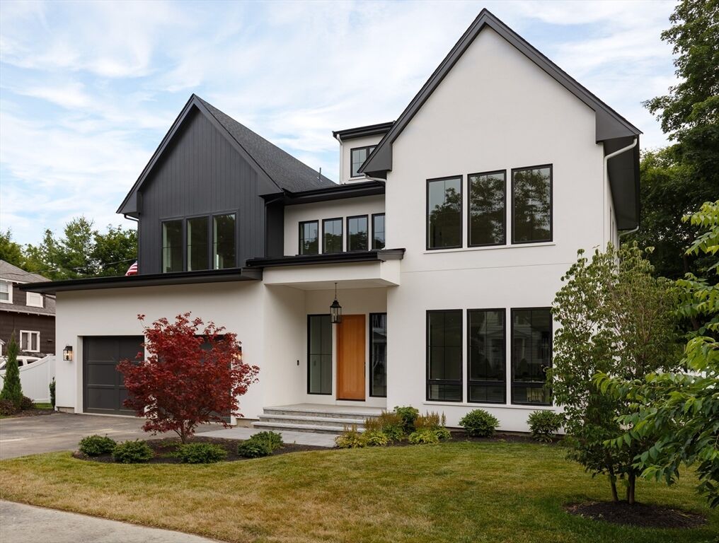 Property Photo:  78 Sargent St  MA 02492 