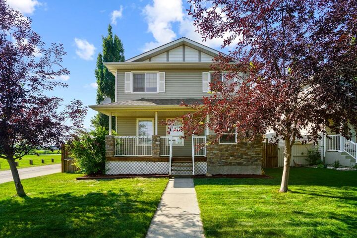 2502 Valleyview Drive — photo 1