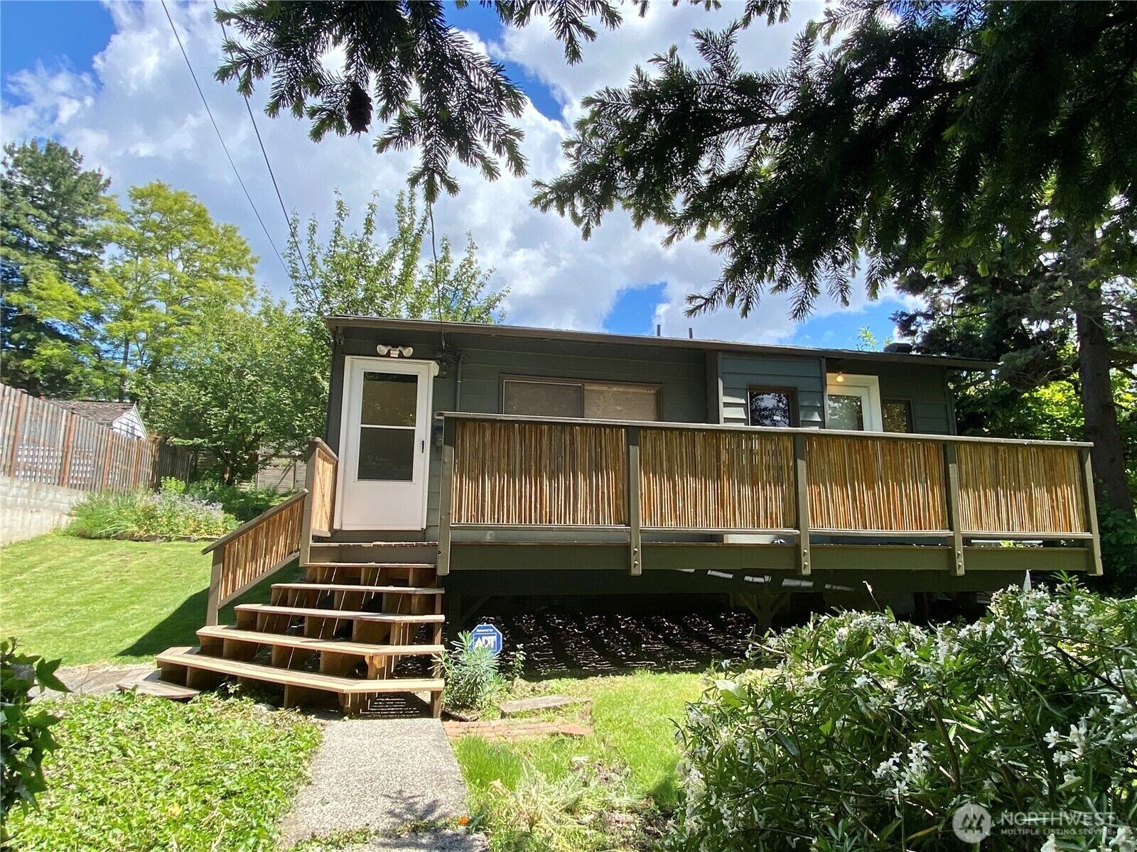 Property Photo:  3212  13th Avenue S  WA 98144 