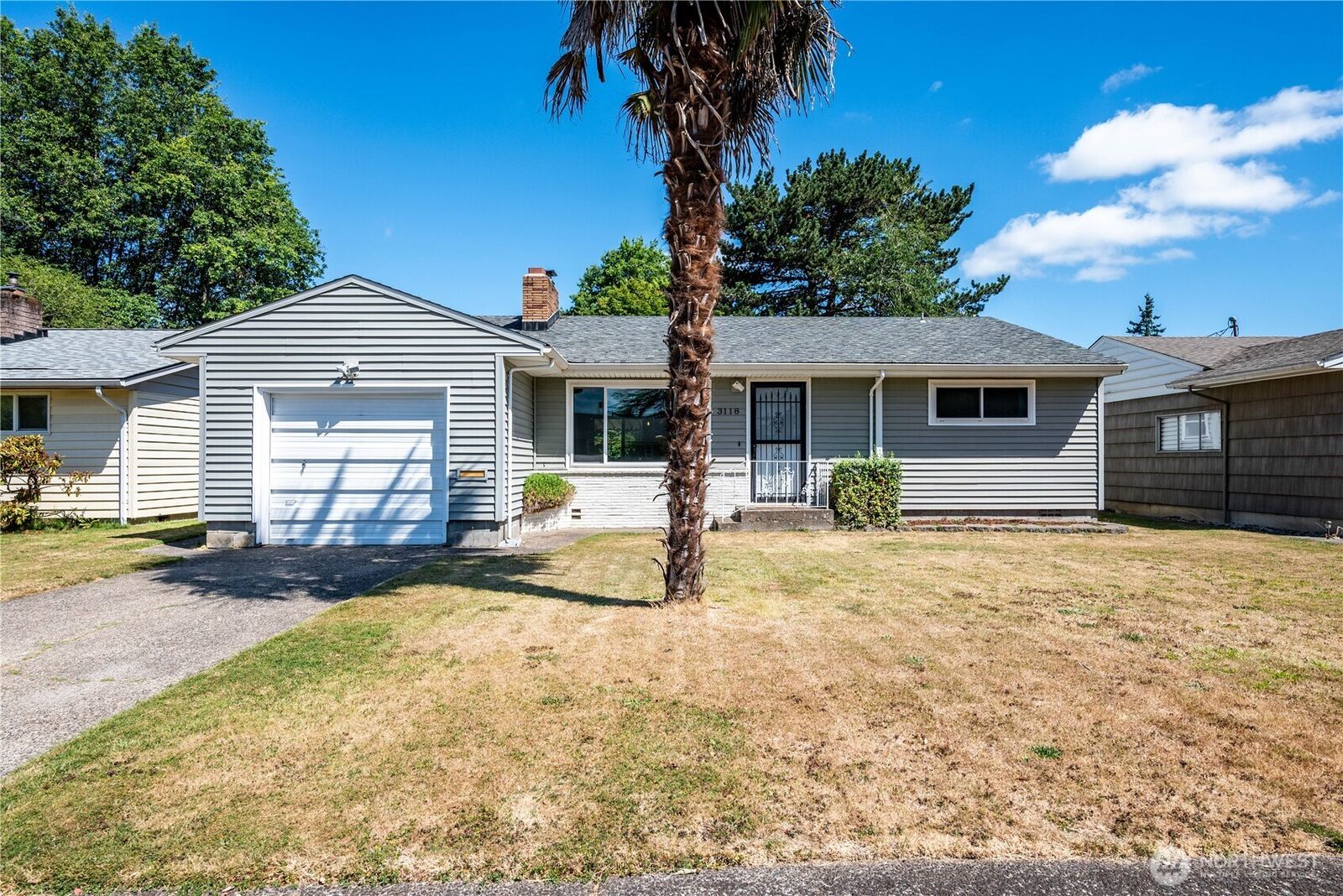 Property Photo:  3118  Maple Street  WA 98632 