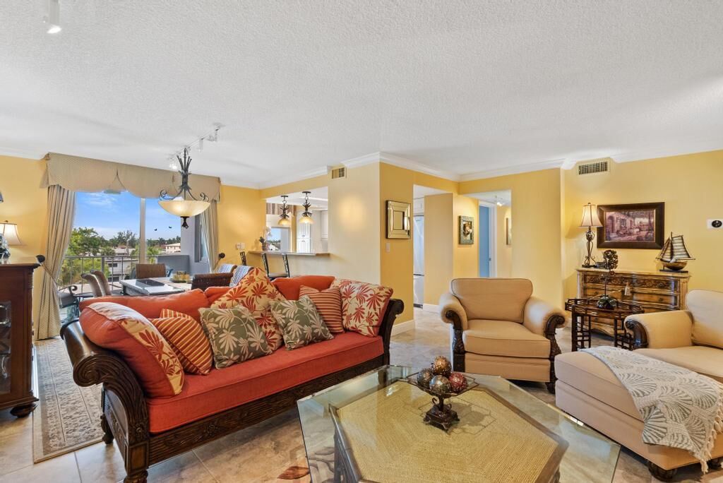 Property Photo:  3210 SE 10th Street 4A  FL 33062 