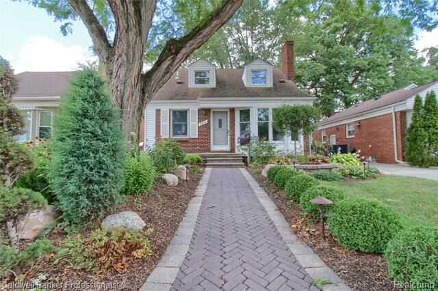 Property Photo: 3012 Syracuse Street MI 48124