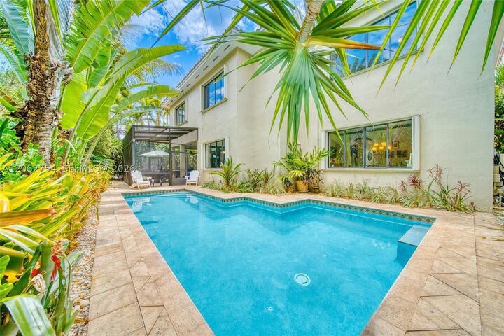 Property Photo:  7601 SW 187th St  FL 33157 
