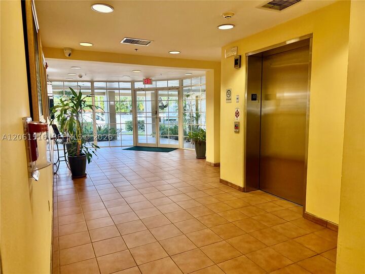 Property Photo: 601 SW 37th Ave 303 FL 33135