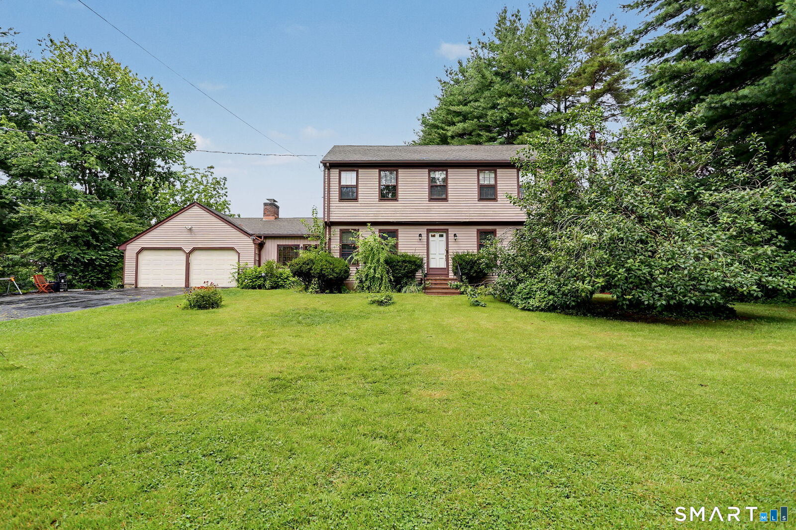 Property Photo:  735 Daniels Farm Road  CT 06611 