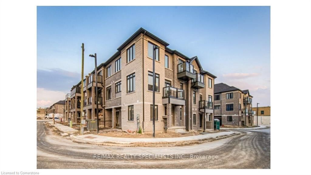 Property Photo:  585 Colborne Street 601  ON N3S 0K4 