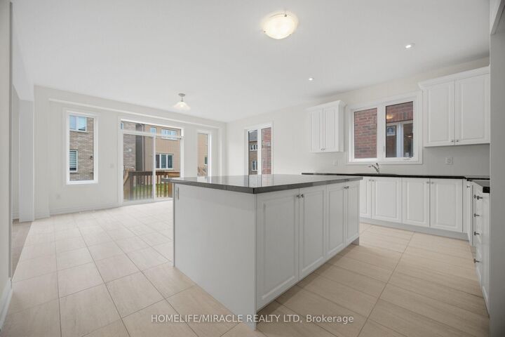 Property Photo:  46 Stratford Drive  ON L7C 4N4 