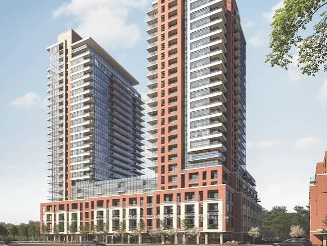Property Photo:  4010 Eglinton Avenue W 811  ON M9A 0G5 
