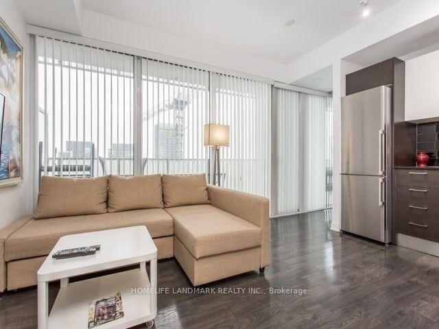 Property Photo:  42 Charles Street E 3809  ON M4Y 1T4 