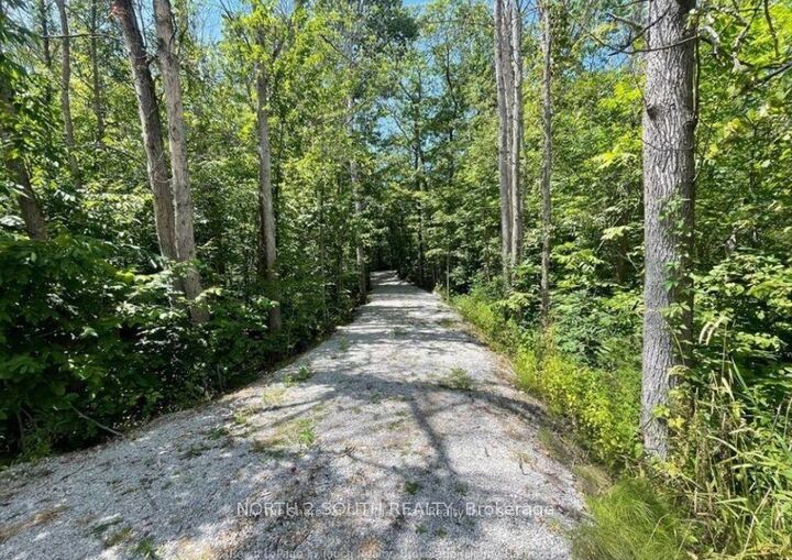 Property Photo:  1203 Honey Harbour Road W  ON L0K 1S0 