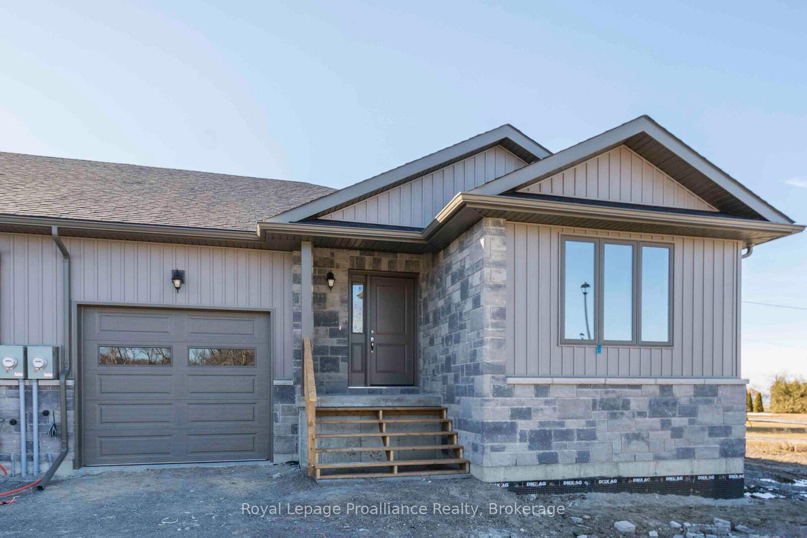 Property Photo: 36 Rabbit Road ON K0K 1H0