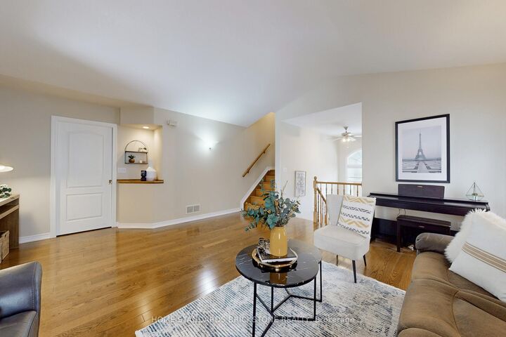 Property Photo: 412 Autumn Crescent ON L3C 7J9