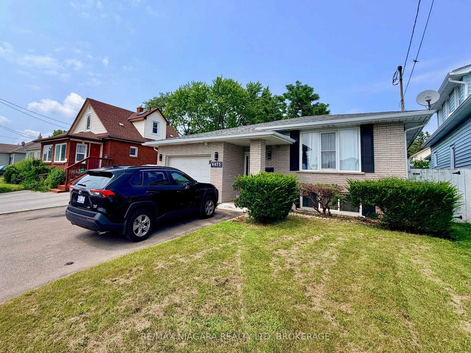 Property Photo:  6475 Taylor Street Upper  ON L2G 2E9 