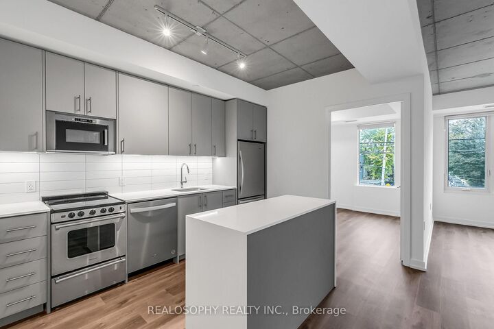 Property Photo:  115 Larchmount Avenue 404  ON M4M 2Y6 