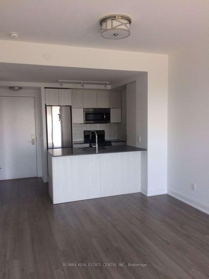 Property Photo:  56 Annie Craig Drive 4306  ON M8V 0C5 
