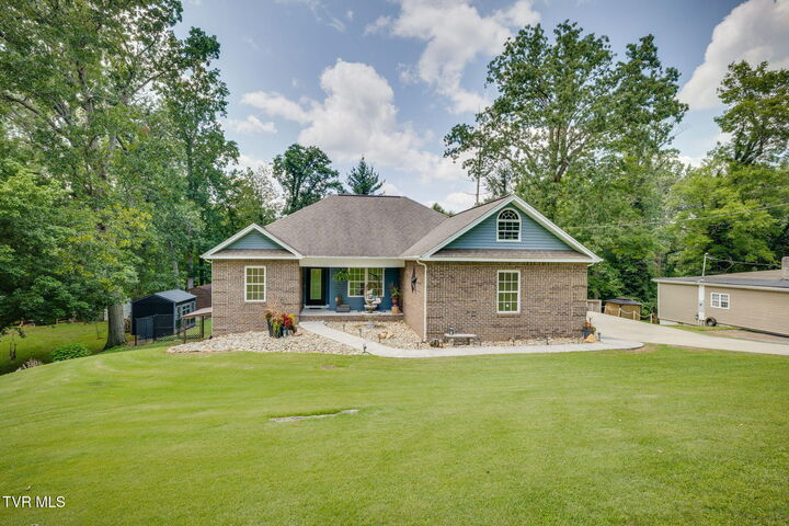 Property Photo: 564 Dogwood Drive TN 37663