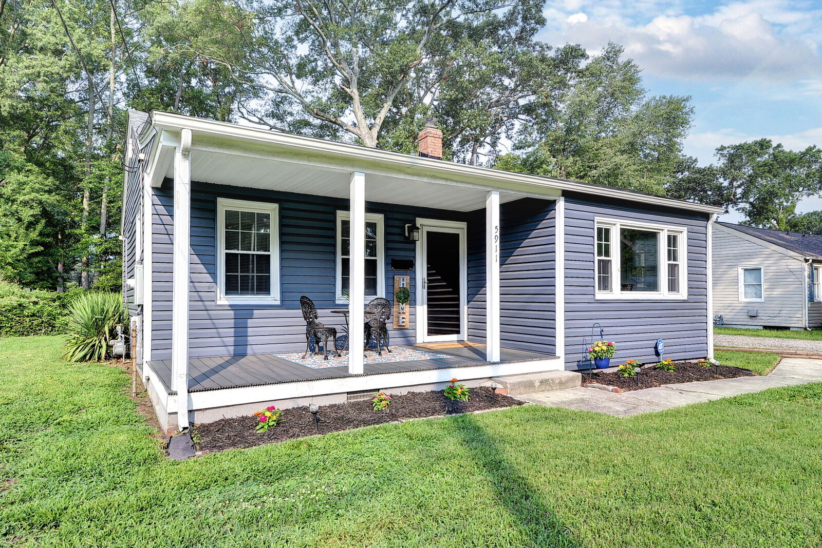 Property Photo: 5911 Marshall Avenue VA 23607