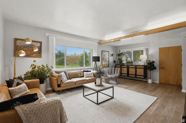 Property Photo:  307 W 400 S  UT 84663 