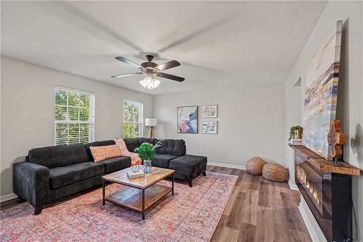 Property Photo:  284 Broadstone Dr  PA 16046 