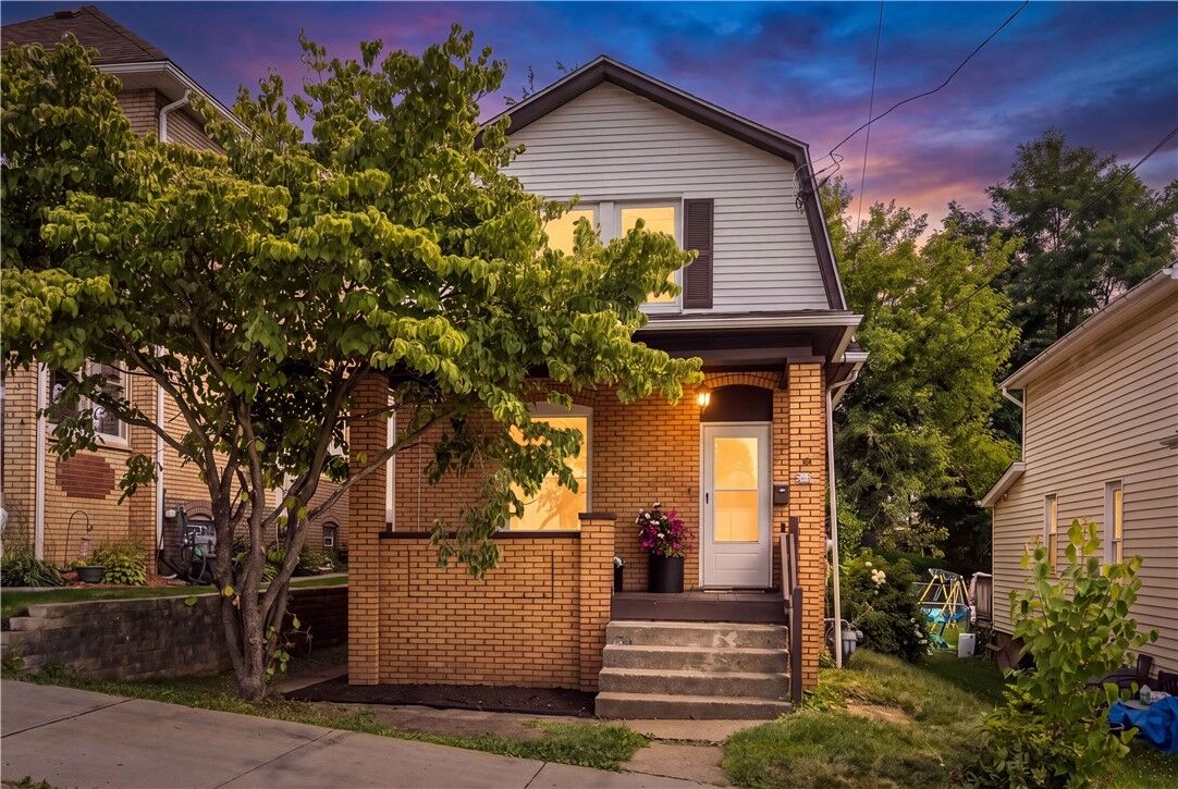 Property Photo: 526 Dippold Ave PA 15005