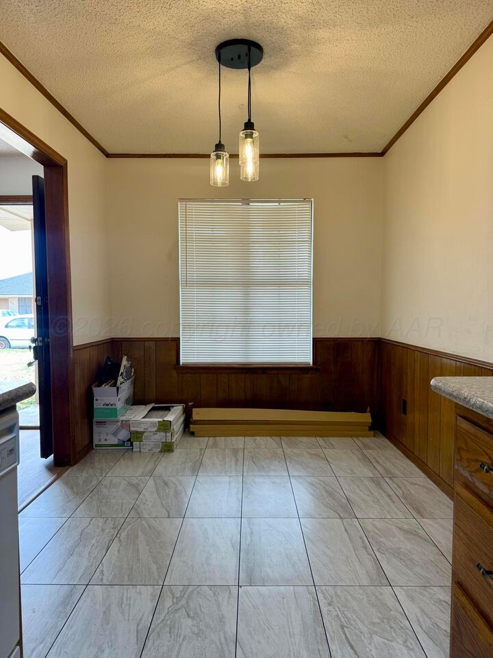 Property Photo: 531 N Meredith Avenue TX 79029