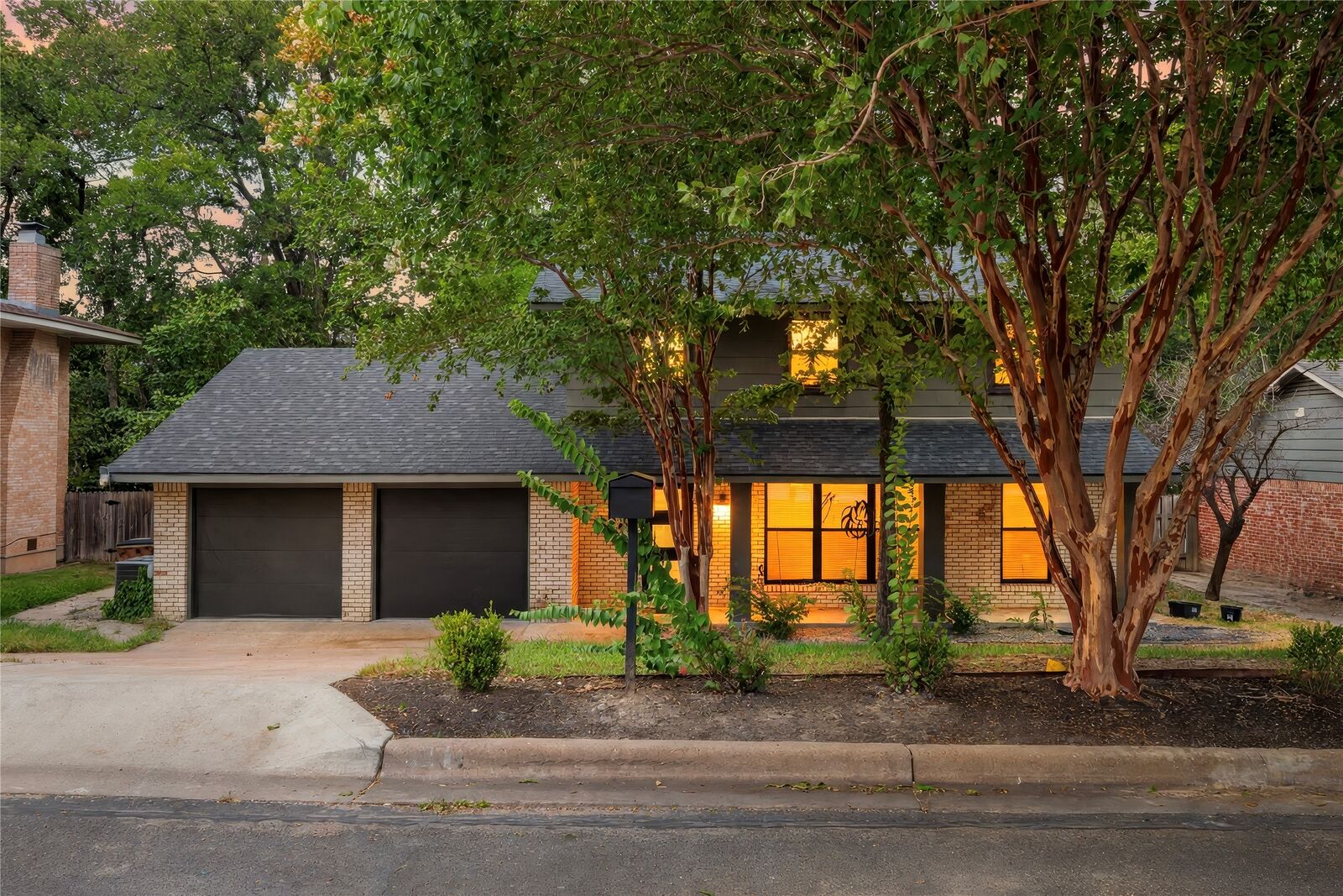 Property Photo: 7019 Creighton Lane TX 78723