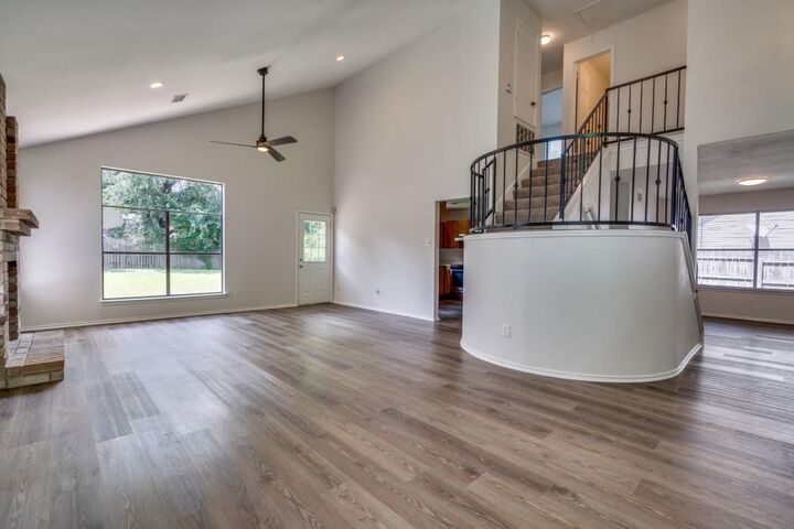 Property Photo:  15902 De Peer Avenue  TX 78717 