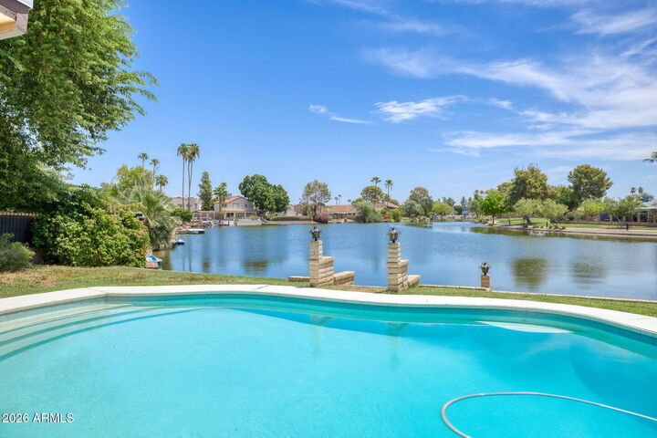 Property Photo: 2301 W Impala Avenue AZ 85202