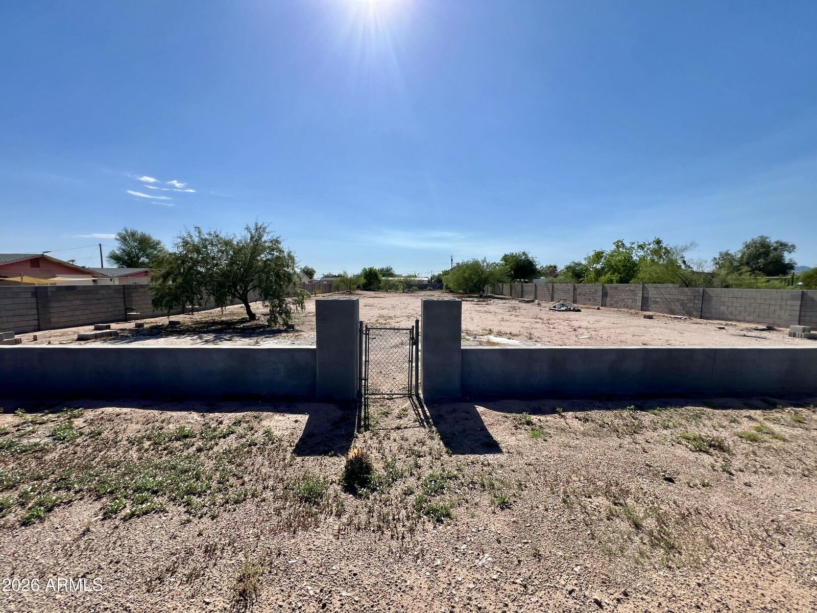 Property Photo:  412 N Ironwood Drive 17  AZ 85120 