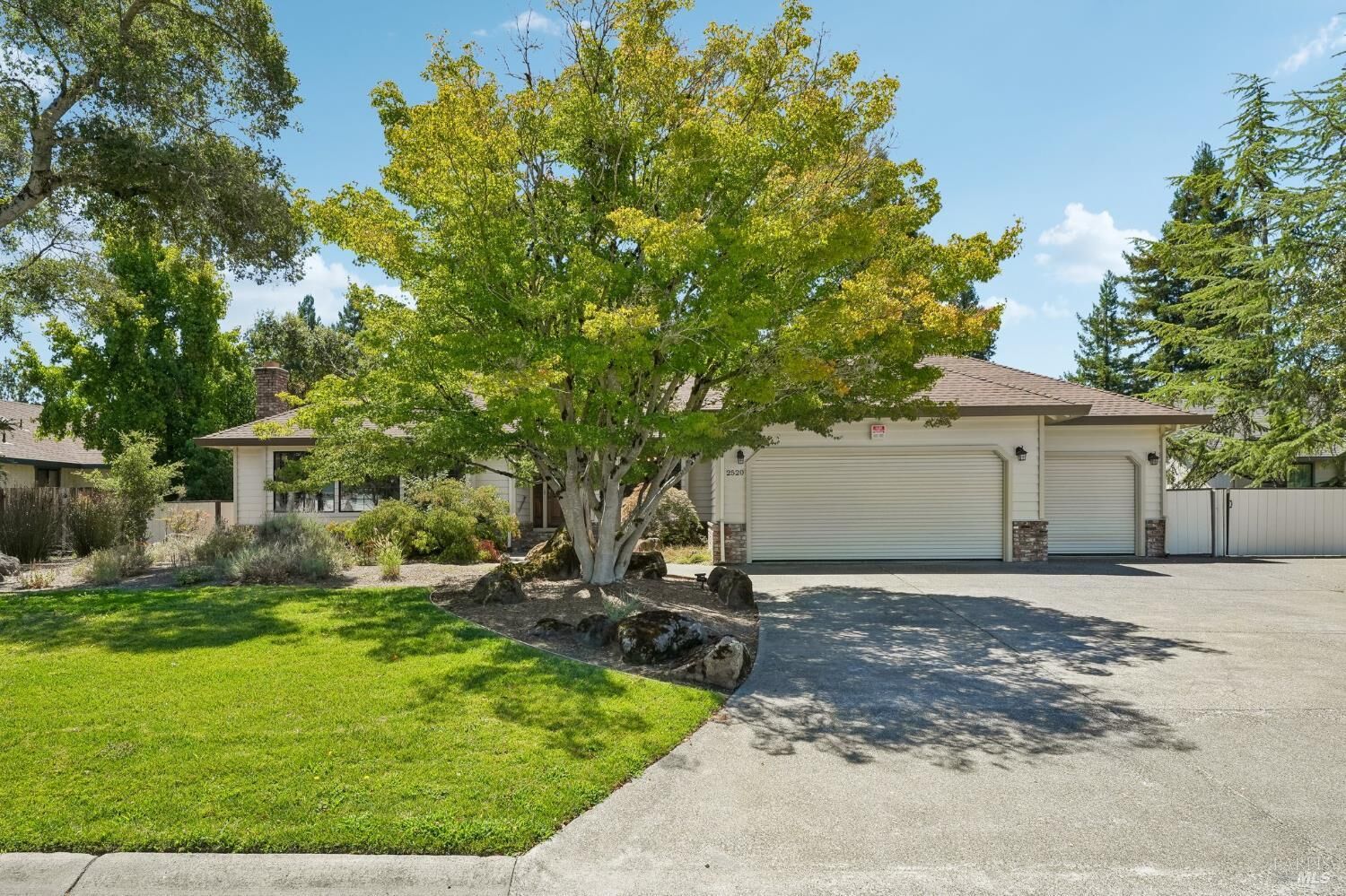 Property Photo: 2520 Farrier Court CA 95401