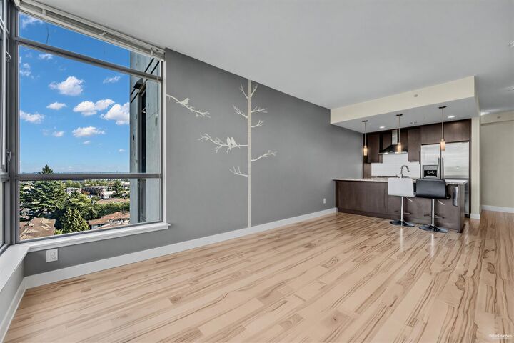 Property Photo: 7088 18th Avenue 1606 BC V3N 0A2