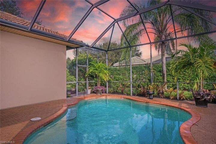 Property Photo: 10800 Fieldfair Dr FL 34119