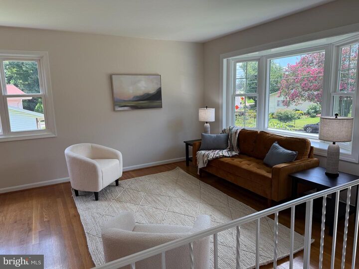 Property Photo: 7812 Royston Street VA 22003