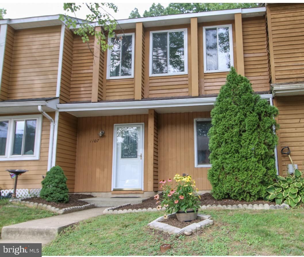 Property Photo:  1107 Commanders Way S  MD 21409 