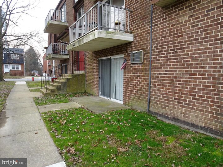 Property Photo: 610 11th Street 1 DE 19720