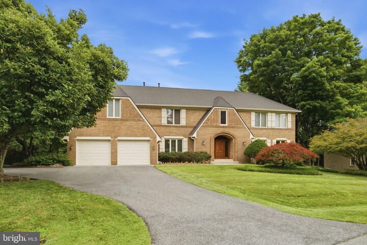 Property Photo:  8004 Split Oak Drive  MD 20817 