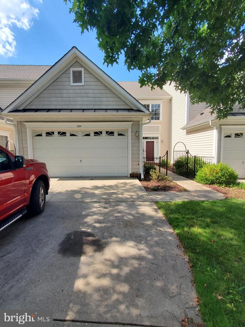 Property Photo: 654 Ruxton Road 59 MD 20688
