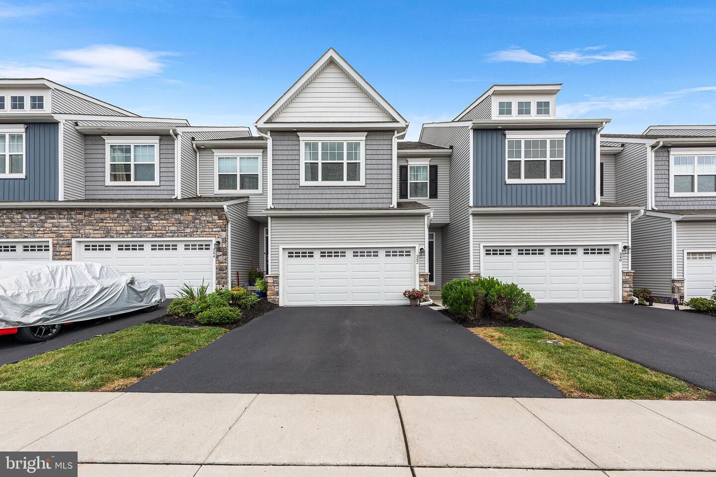 Property Photo: 342 Ridgewood Drive PA 19468