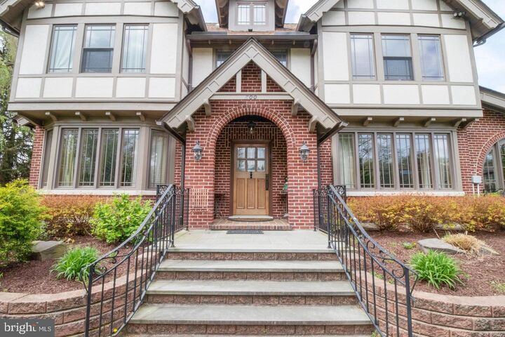 Property Photo: 500 W Franklin NJ 08107