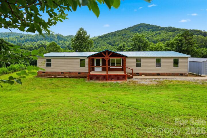 Property Photo:  8162 Nc 16 Highway N  NC 28654 