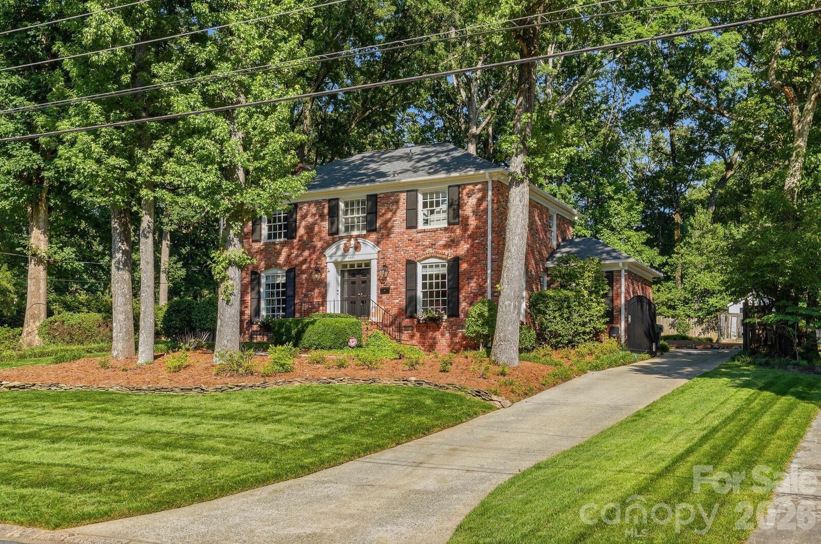 Property Photo:  3901 Severn Avenue  NC 28210 
