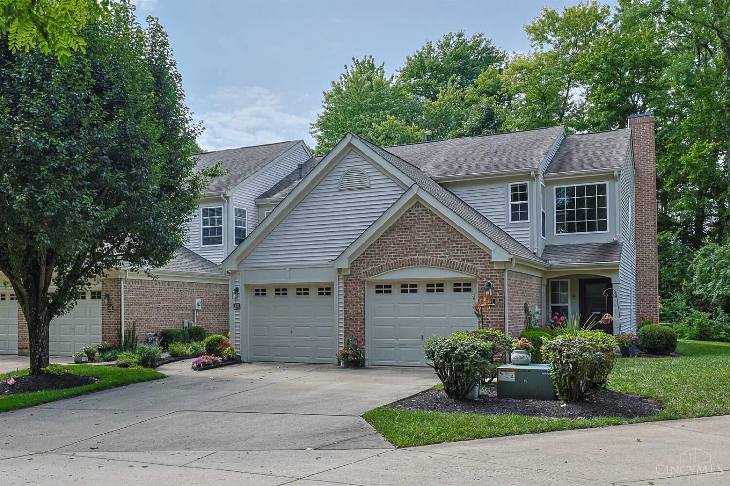 Property Photo: 431 Tokay Court OH 45255