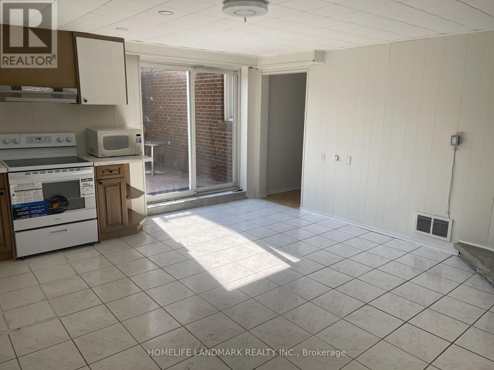 Property Photo:  Valentine Drive  ON M3A 3J8 