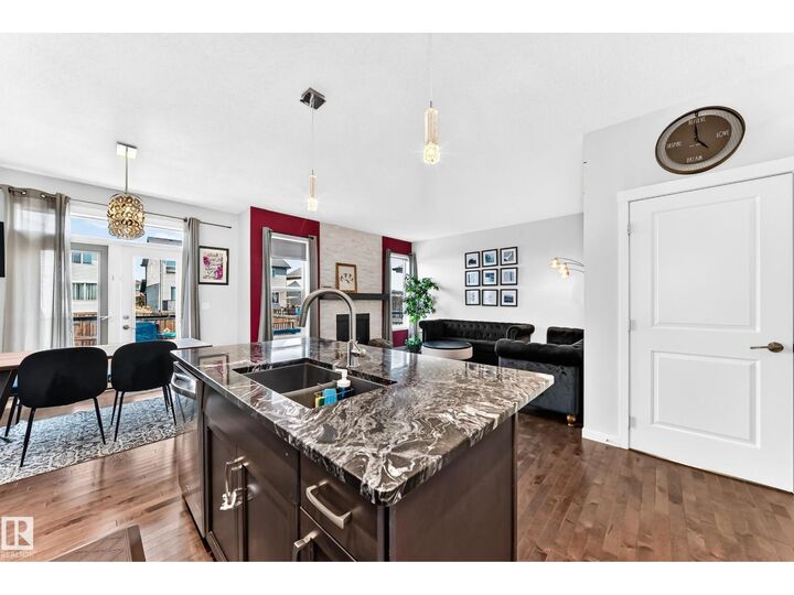 Property Photo:  6122 175A Av NW  AB T5Y 3N8 