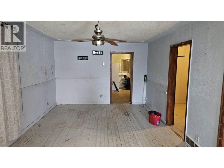 Property Photo: 1957 Ross Crescent BC V2M 1Y6