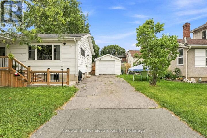 Property Photo:  19 Graham Street East  ON K7R 1L6 