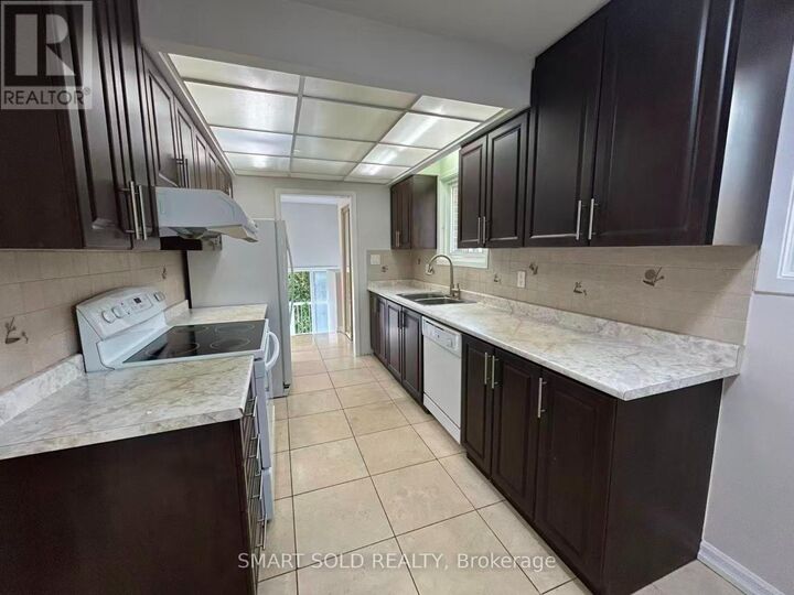 Property Photo: 31 Silas Hill Drive ON M2J 2X8