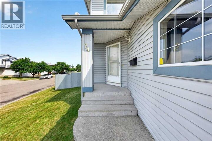 Property Photo: 74 Anaheim Gardens Northeast AB T1Y 7C8