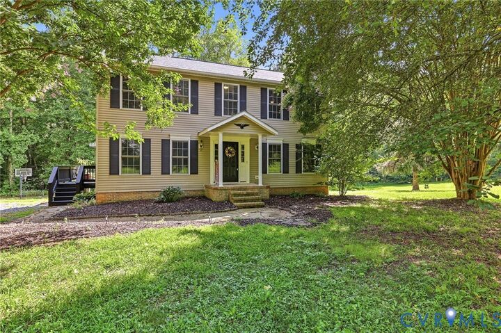 Property Photo: 76 Old Curdsville Road VA 23901
