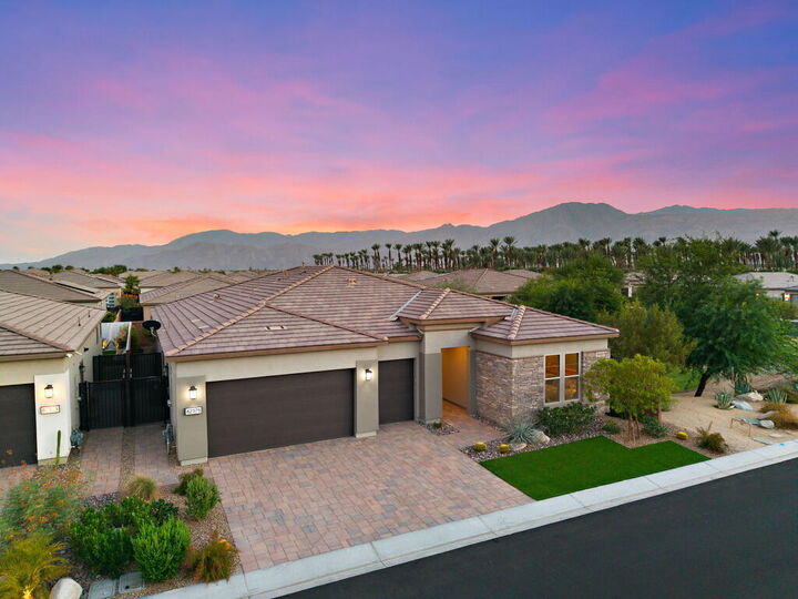 Property Photo: 82375 W McCarroll Drive CA 92201